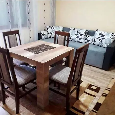 Studio Apartman Atila *